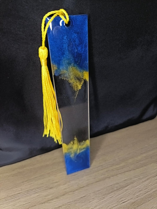 Marque page résine époxy bleu doré transparent