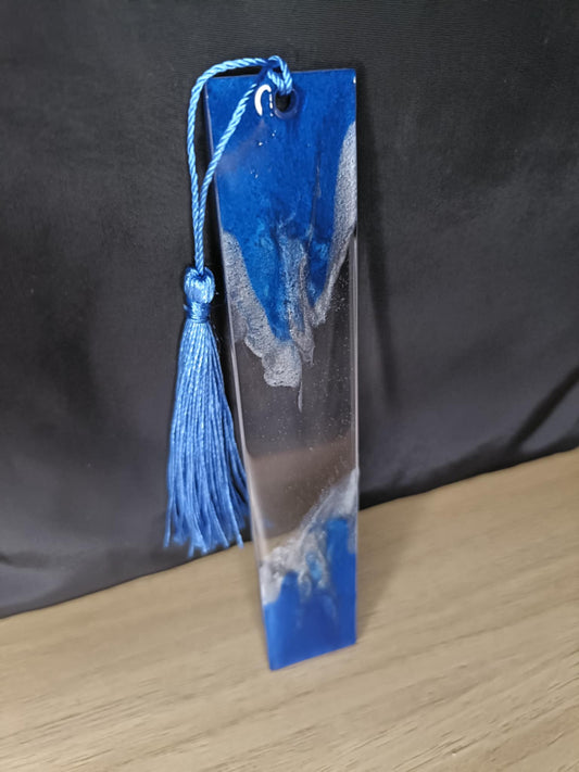 Marque-page résine époxy bleu gris anthracite transparent